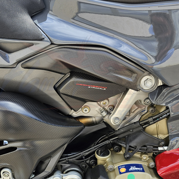 Flamingo Corse - DUCATI PANIGALE V4 / S 2025 STREETFIGHTER V4 2025 Set of right and left engine head covers