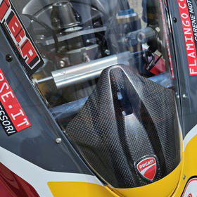 Flamingo Corse - DUCATI PANIGALE V4 / S 2025 Carbon instrument cover - 0