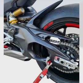 Flamingo Corse - DUCATI PANIGALE V4 / S 2025 STREETFIGHTER V4 2025 Carbon swingarm protection kit - 0