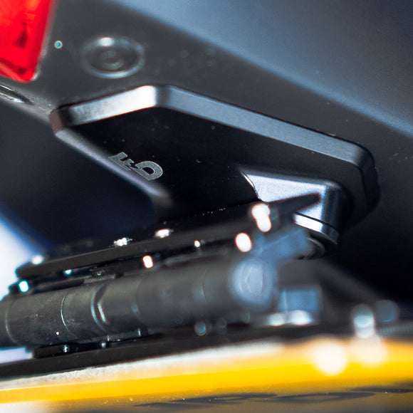 Yamaha R1 Flip N Dip