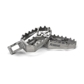 TRIUMPH Tiger 800 XC - (2011-2014) Akrapovic Titanium Adventure Footpeg Set