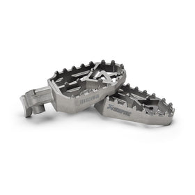 YAMAHA Tenere 700 - (2019-2026) Akrapovic Titanium Adventure Footpeg Set