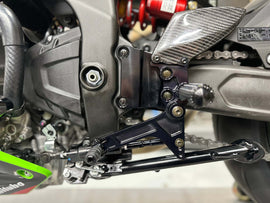 Kawasaki ZX-4RR / ZX-4R Graves Motorsport Adjustable Rearsets - 0