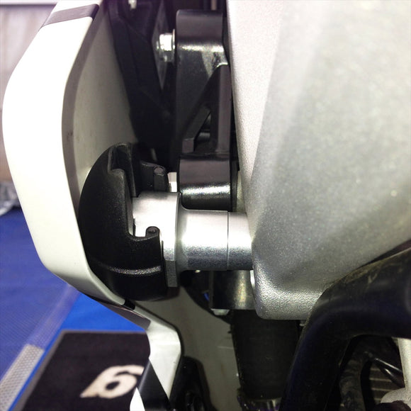 GB Racing Aprilia RSV4 2010-2020; RSV4 RR 2015-2021; RSV4 2021-2024; TUONO V4 2021-2024; RSV4 2025-2026; TUONO V4 2025-2026 Bullet Frame Slider Set - Race