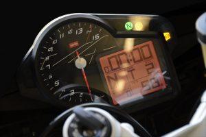 APRILIA RSV4 RF (15-16) PZ RACING GPS PLUG & PLAY LAP TIMER