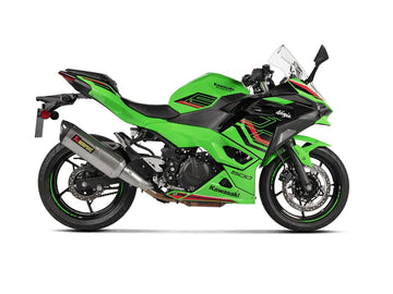 KAWASAKI Z500 - (2024-2025) Akrapovic Titanium Silencer Slip-On Kit - Road Legal