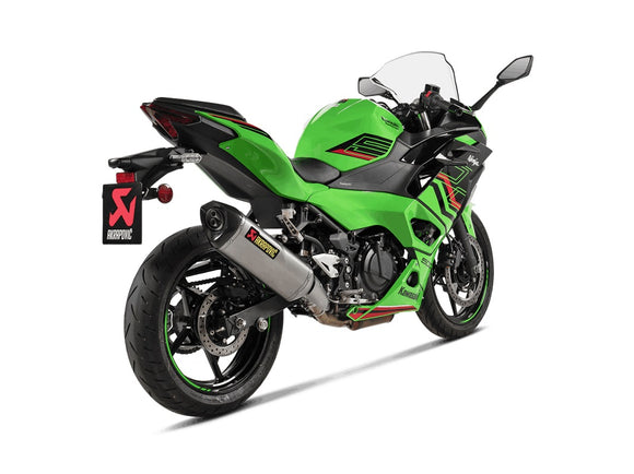 KAWASAKI Z500 - (2024-2025) Akrapovic Titanium Silencer Slip-On Kit - Road Legal
