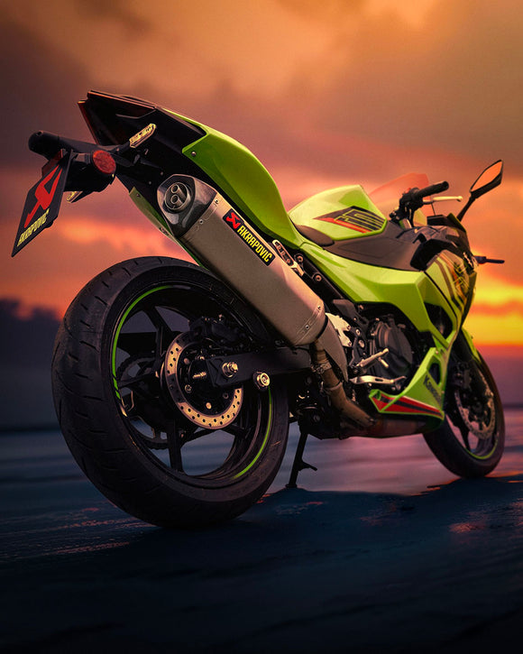 KAWASAKI Z500 - (2024-2025) Akrapovic Titanium Silencer Slip-On Kit - Road Legal