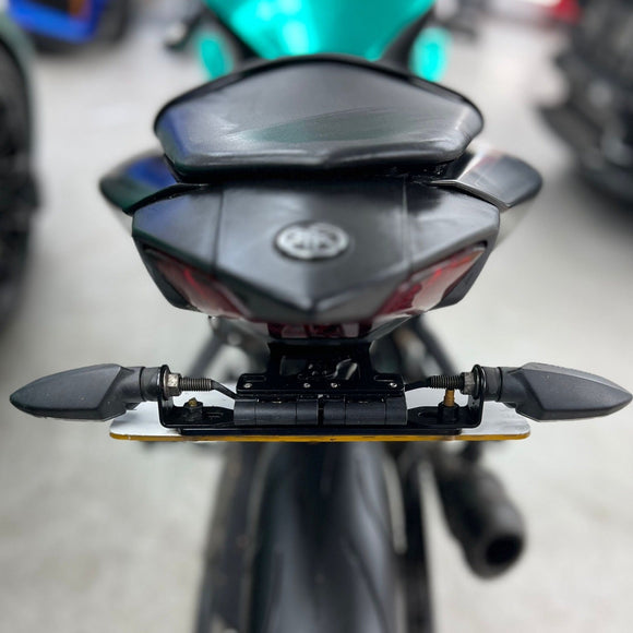 Yamaha R3 Flip N Dip