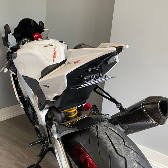 Aprilia Tuono V4 Flip N Dip