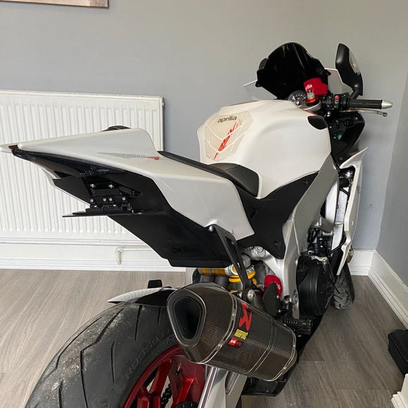 Aprilia Tuono V4 Flip N Dip