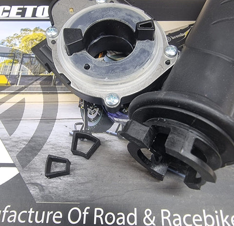 Ducati Streetfighter V4 / V4S Racetorx Throttle Spacer Kit