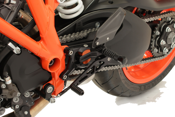 KTM 1290 SUPER DUKE R Gilles Adjustable Rearset Kit - VCR Style